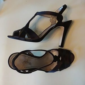 NWT Brown Santeen Sandals